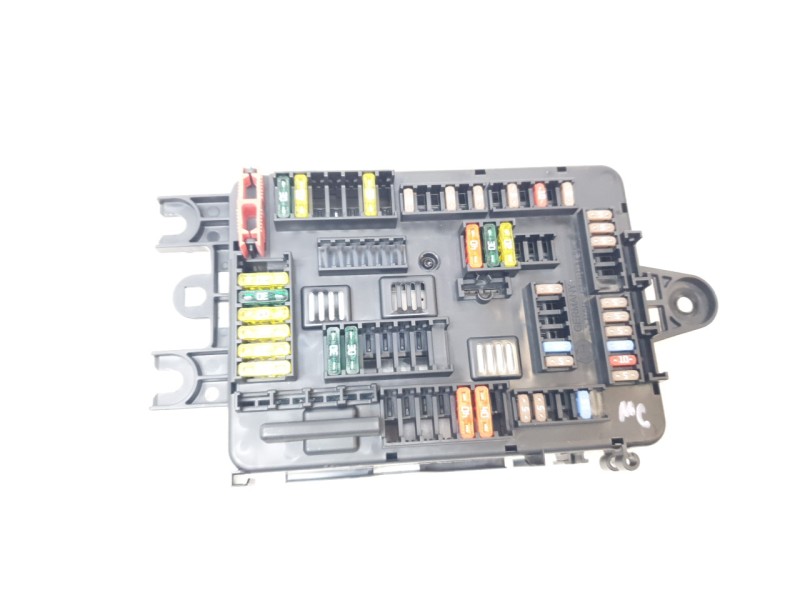 Recambio de caja reles / fusibles para bmw 1 (f20) 118 d referencia OEM IAM 9337881  
