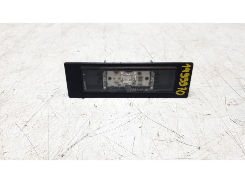 Recambio de piloto matricula para bmw 1 (f20) 118 d referencia OEM IAM 7193294  