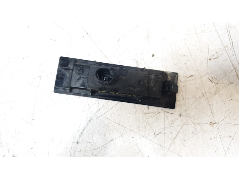 Recambio de piloto matricula para bmw 1 (f20) 118 d referencia OEM IAM 7193294  