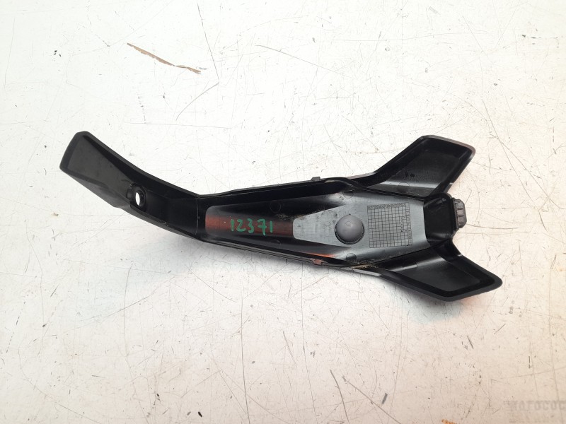 Recambio de moldura para bmw r 1300 gs referencia OEM IAM 11127109299  