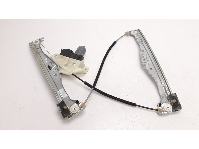 Recambio de elevalunas delantero derecho para citroen c4 cactus shine referencia OEM IAM 9833196080  