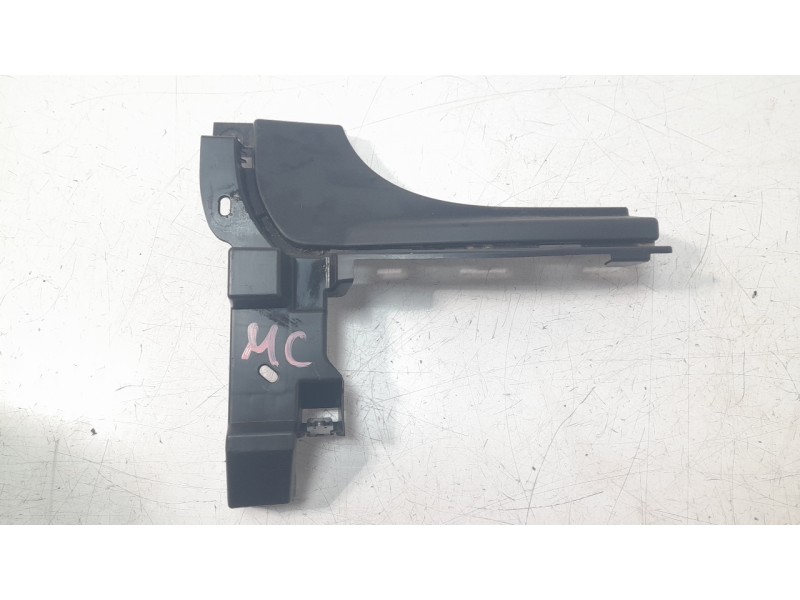 Recambio de soporte paragolpes trasero izquierdo para nissan townstar furgoneta/monovolumen (xfk) 1.3 referencia OEM IAM 8504573