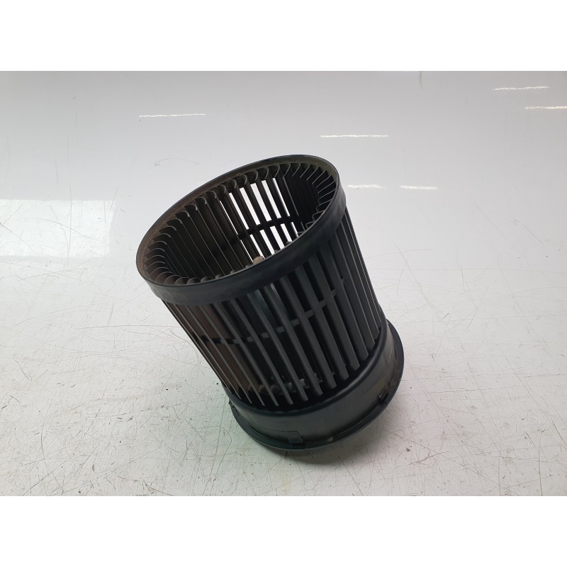 Recambio de ventilador calefaccion para nissan qashqai ii (j11, j11_) 1.3 dig-t referencia OEM IAM 272264EM3B  