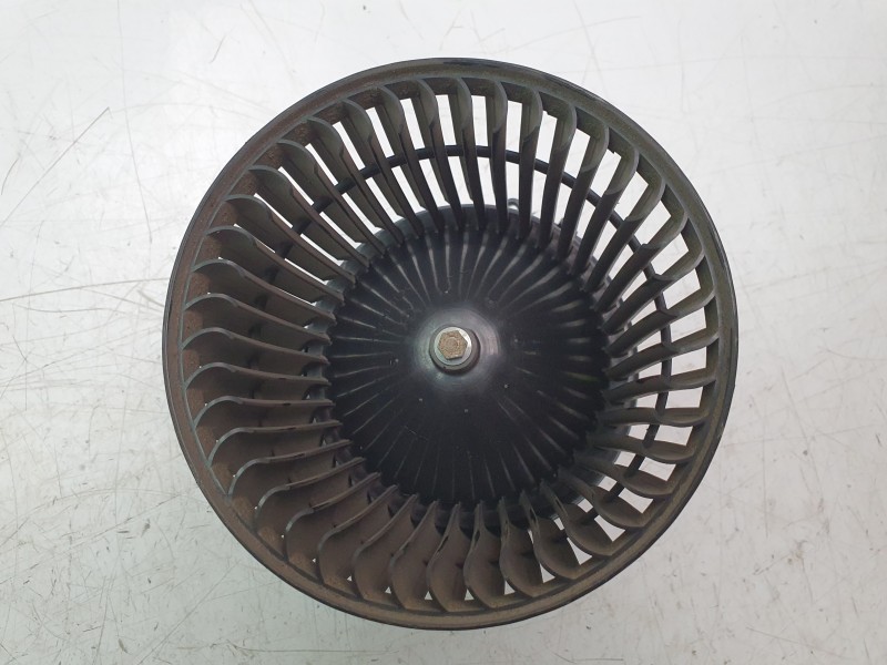 Recambio de ventilador calefaccion para nissan qashqai ii (j11, j11_) 1.3 dig-t referencia OEM IAM 272264EM3B  