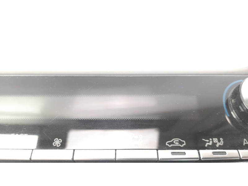 Recambio de mando climatizador para toyota corolla (e21) referencia OEM IAM 5590002F30  