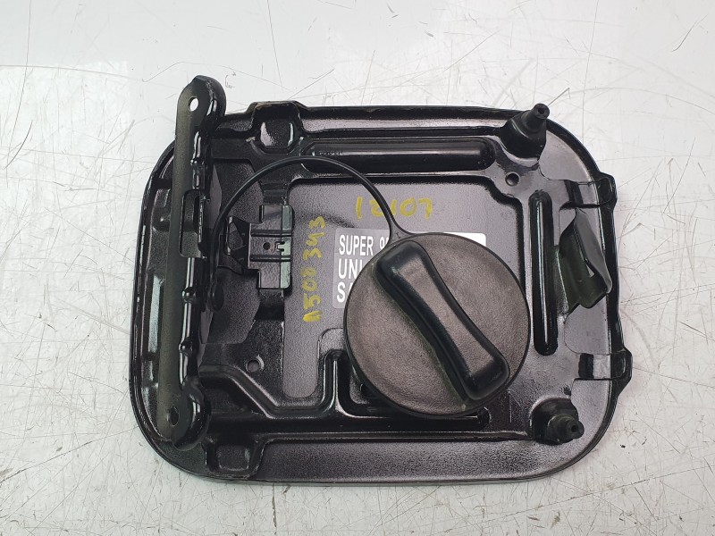 Recambio de tapa exterior combustible para nissan qashqai ii (j11, j11_) 1.3 dig-t referencia OEM IAM G88304EAME  