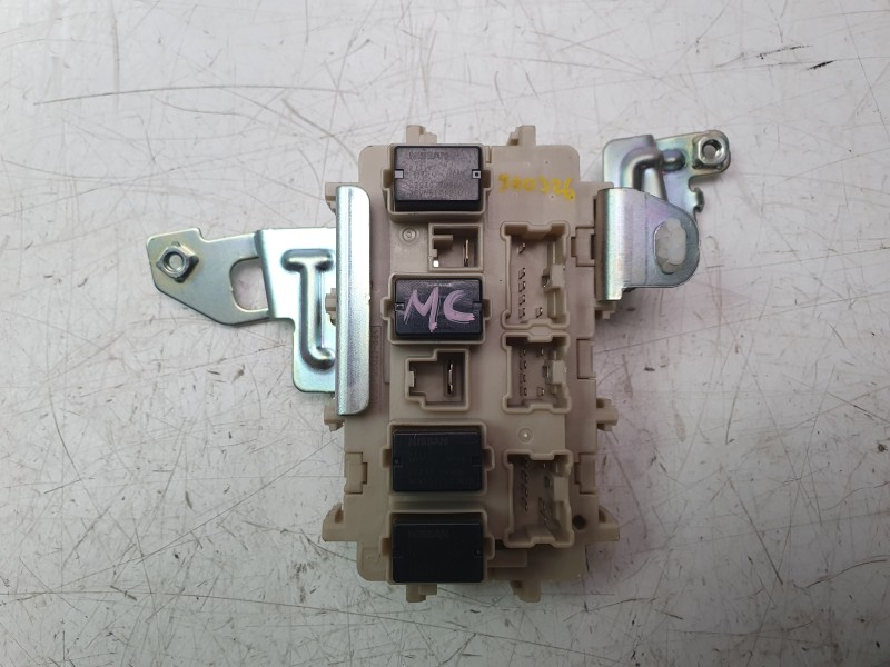 Recambio de caja reles / fusibles para nissan qashqai ii (j11, j11_) 1.3 dig-t referencia OEM IAM 4EB0C  