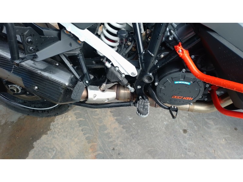 Recambio de estribo lateral para ktm super adventure 1290 super adventure s referencia OEM IAM   