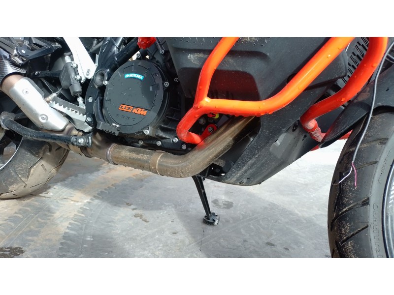 Recambio de colector escape para ktm super adventure 1290 super adventure s referencia OEM IAM   
