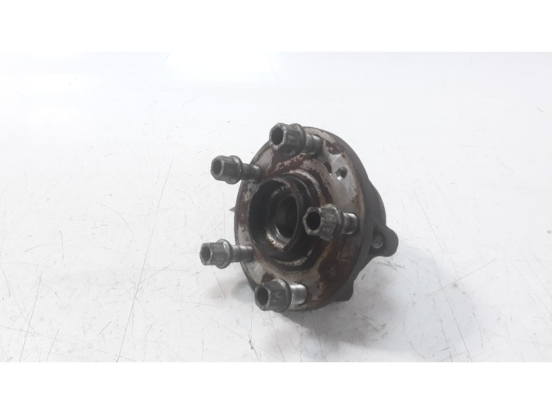 Recambio de buje para volkswagen touran (1t3) 2.0 tdi referencia OEM IAM 1K0407621F  