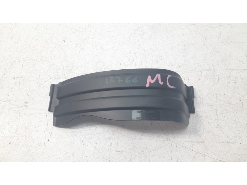 Recambio de moldura para honda forza forza 350 referencia OEM IAM 81256K0BT000  