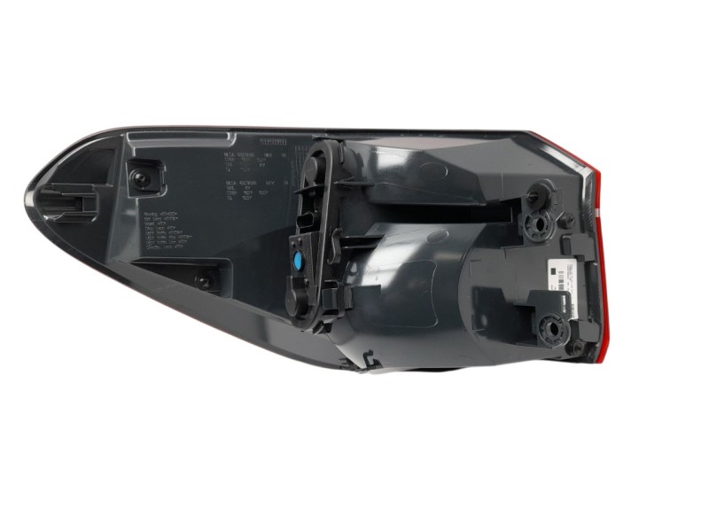 Recambio de piloto trasero derecho para bmw serie x1 (f48) referencia OEM IAM 63217350716 103F06381772 103F06381772 , 16204812 ,