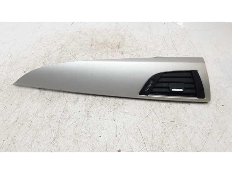 Recambio de aireador derecho para bmw 1 (f20) 118 d referencia OEM IAM 9205356  