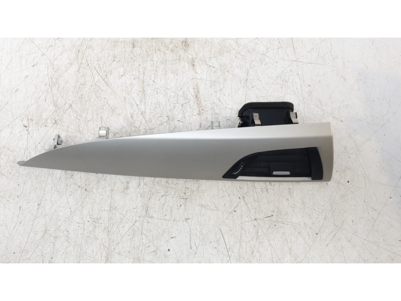 Recambio de aireador derecho para bmw 1 (f20) 118 d referencia OEM IAM 9205356  