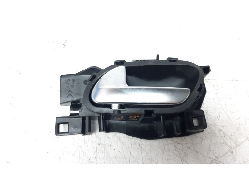 Recambio de maneta interior trasera derecha para peugeot 208 1.2 12v vti referencia OEM IAM 96555518VV  