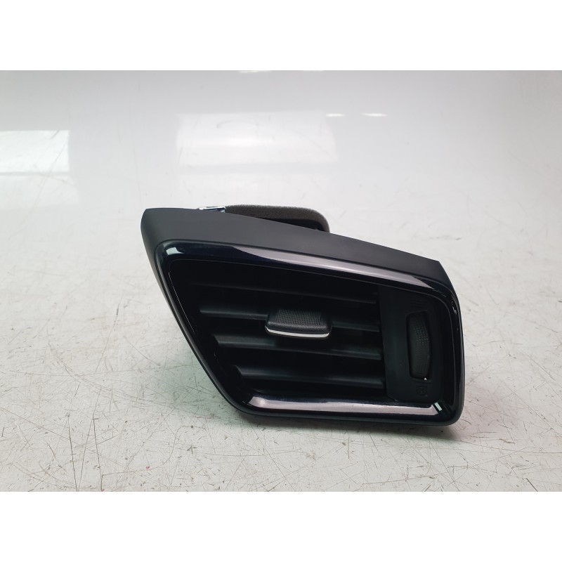 Recambio de aireador derecho para nissan qashqai ii (j11, j11_) 1.3 dig-t referencia OEM IAM   