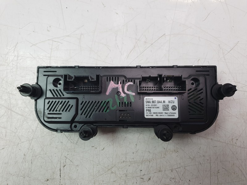 Recambio de mando climatizador para volkswagen tiguan (ad1, ax1) 1.4 tsi referencia OEM IAM 5NA907044M  