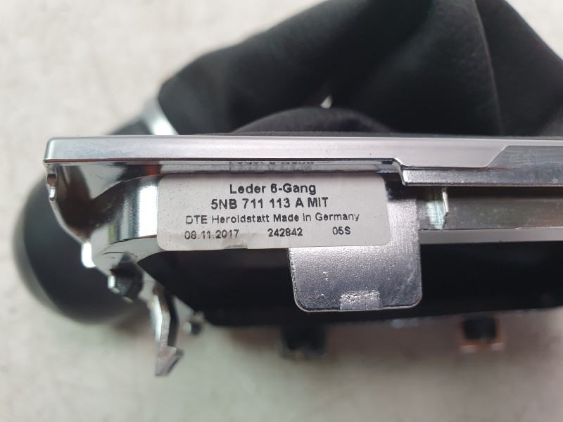 Recambio de pomo palanca cambio para volkswagen tiguan (ad1, ax1) 1.4 tsi referencia OEM IAM 5NB711113A  