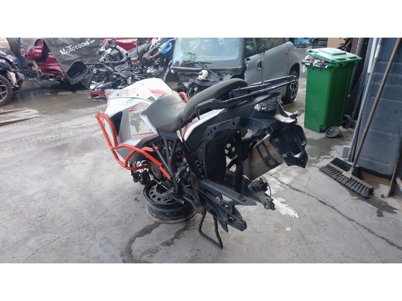 ktm super adventure del año 2015