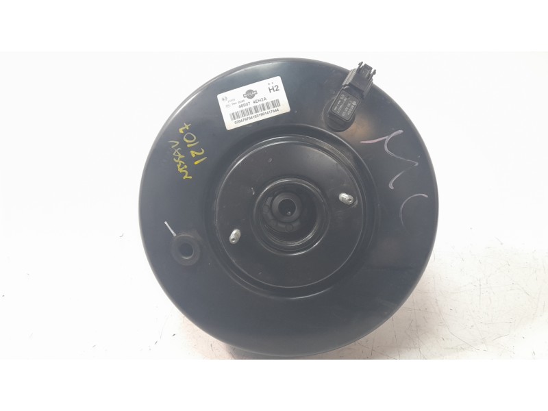 Recambio de servofreno para nissan qashqai ii (j11, j11_) 1.3 dig-t referencia OEM IAM 472104EH0J  