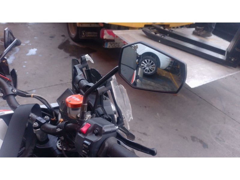 Recambio de retrovisor derecho para ktm super adventure 1290 super adventure referencia OEM IAM   
