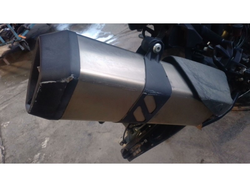 Recambio de silenciador trasero para ktm super adventure 1290 super adventure referencia OEM IAM   