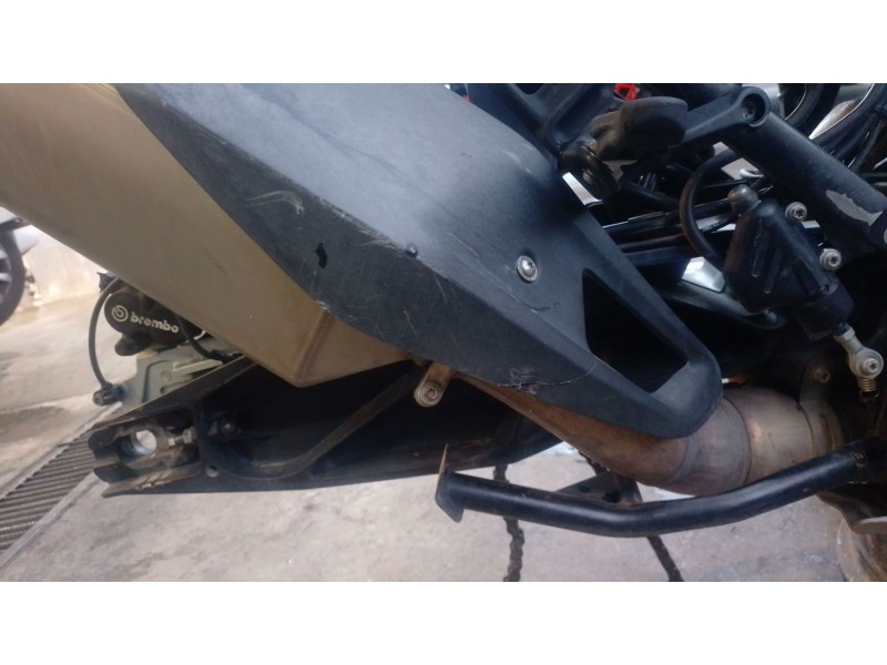 Recambio de silenciador trasero para ktm super adventure 1290 super adventure referencia OEM IAM   