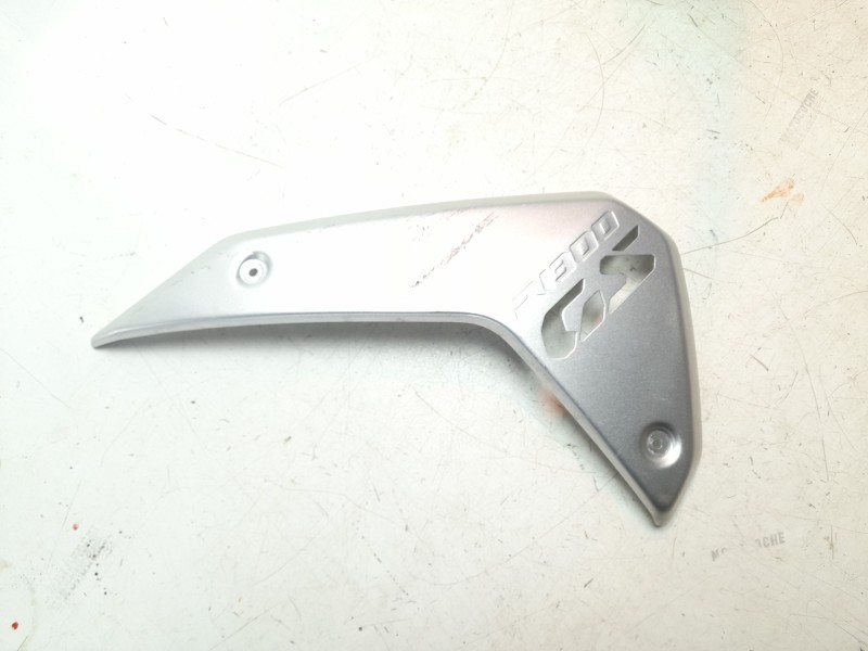 Recambio de moldura para bmw r 1300 gs referencia OEM IAM 46631683103  