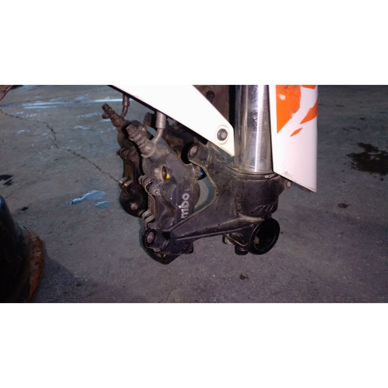Recambio de pinza de freno delantera derecha para ktm super adventure 1290 super adventure referencia OEM IAM   