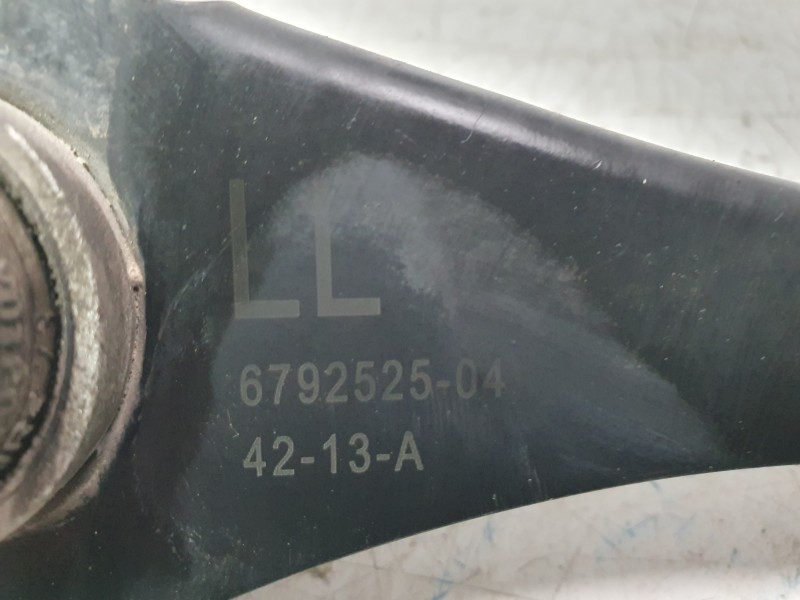 Recambio de brazo suspension inferior trasero derecho para bmw 1 (f20) 118 d referencia OEM IAM 679252504  