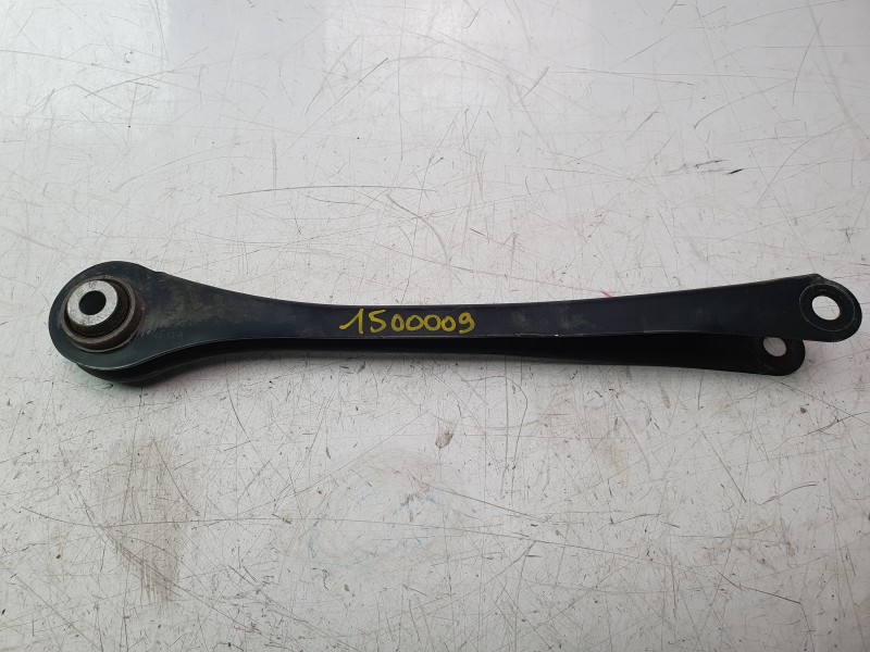 Recambio de brazo suspension inferior trasero derecho para bmw 1 (f20) 118 d referencia OEM IAM 679252504  