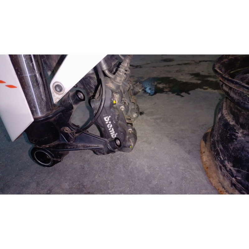 Recambio de pinza de freno delantera izquierda para ktm super adventure 1290 super adventure referencia OEM IAM   
