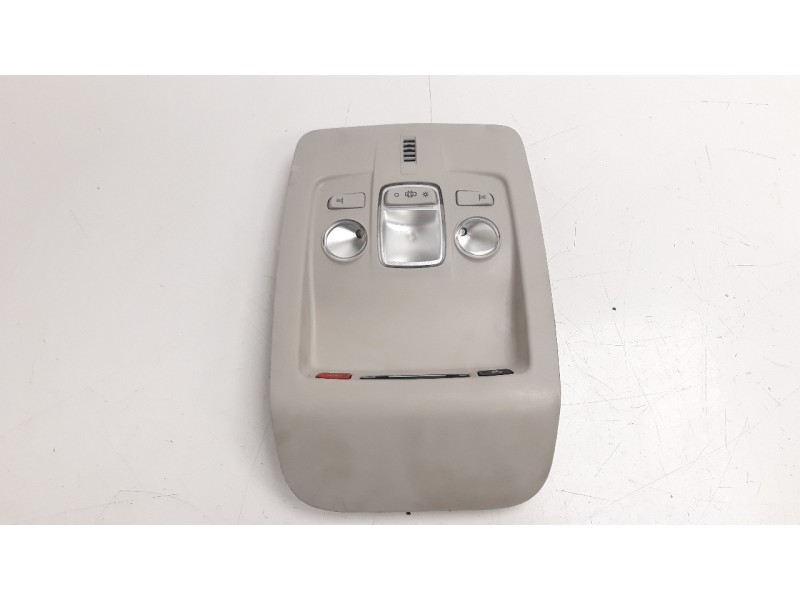 Recambio de luz interior para citroen c4 cactus shine referencia OEM IAM 96781445BJ  