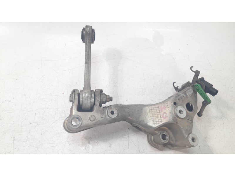 Recambio de brazo suspension inferior trasero izquierdo para porsche 911 (typ 991) carrera 4s referencia OEM IAM 9913315110  