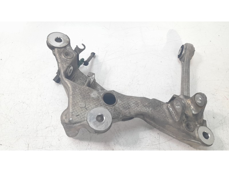 Recambio de brazo suspension inferior trasero izquierdo para porsche 911 (typ 991) carrera 4s referencia OEM IAM 9913315110  