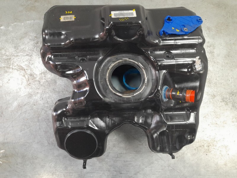 Recambio de deposito combustible para porsche 911 (typ 991) carrera 4s referencia OEM IAM 99120102105  4033411AA