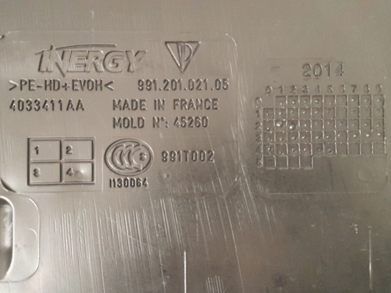 Recambio de deposito combustible para porsche 911 (typ 991) carrera 4s referencia OEM IAM 99120102105  4033411AA