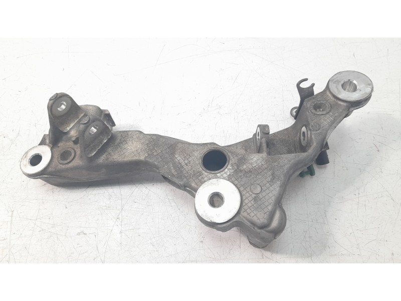 Recambio de brazo suspension inferior trasero derecho para porsche 911 (typ 991) carrera 4s referencia OEM IAM 99133115210  