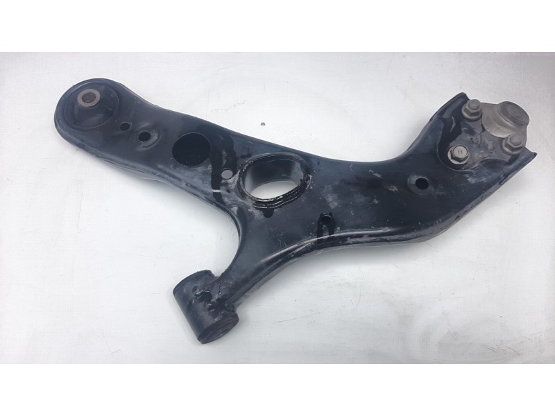 Recambio de brazo suspension inferior delantero derecho para lexus nx 2.5 16v cat (híbrido) referencia OEM IAM 4806842060  