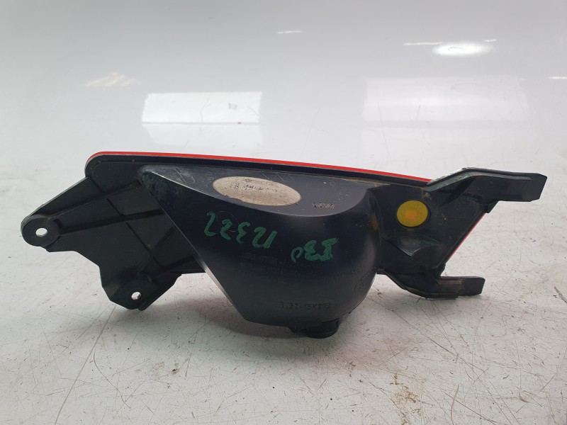 Recambio de faro antiniebla trasero izquierdo para land rover range rover evoque (l538) 2.0 4x4 referencia OEM IAM BJ3215K273  