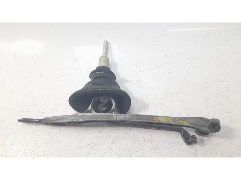 Recambio de palanca cambio para bmw 1 (f20) 118 d referencia OEM IAM 25117605091  