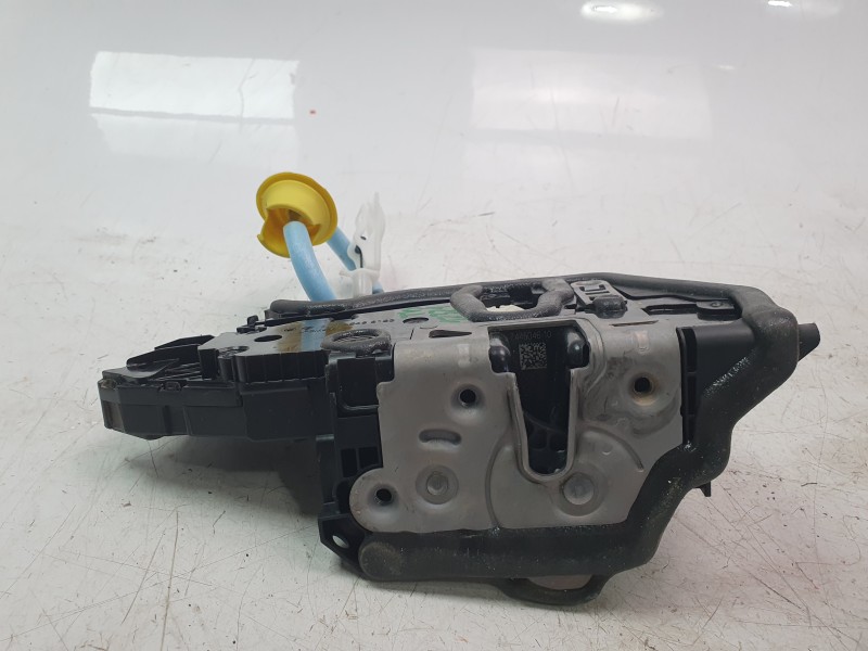 Recambio de cerradura puerta trasera derecha para bmw 1 (f40) 118 d referencia OEM IAM 51227956144 744504610 