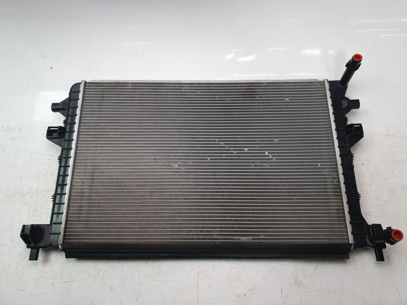 Recambio de intercooler para seat leon (5f1) 1.6 tdi referencia OEM IAM 5Q0121251HS 11403012705 58471