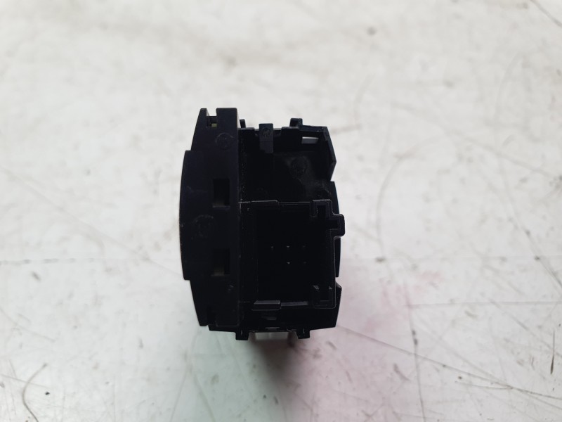 Recambio de warning para bmw 2 active tourer (f45) 218 d referencia OEM IAM 935418603 3474020204 