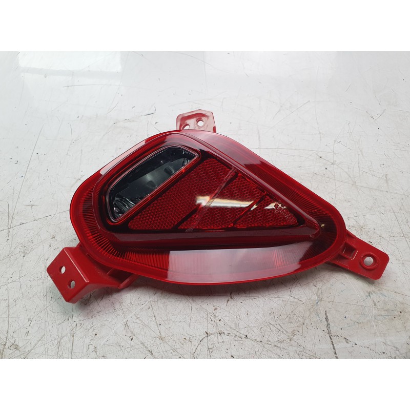 Recambio de piloto trasero derecho paragolpes para kia xceed 1.0 t-gdi 74 kw (100 cv) referencia OEM IAM 92406J7300  