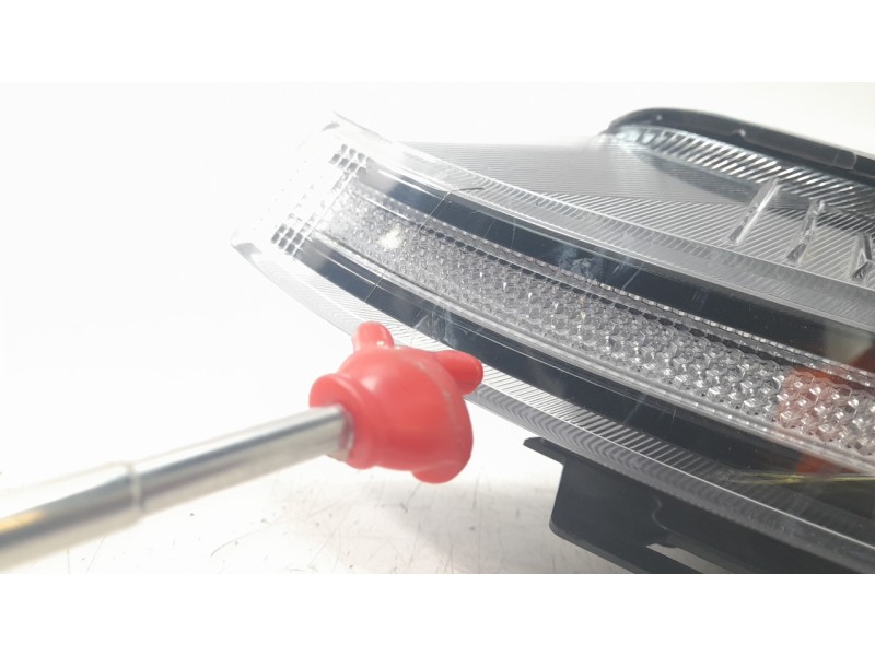 Recambio de piloto delantero izquierdo para hyundai bayon 1.2 mpi 79 cv maxx (2024) referencia OEM IAM 92207Q0500  