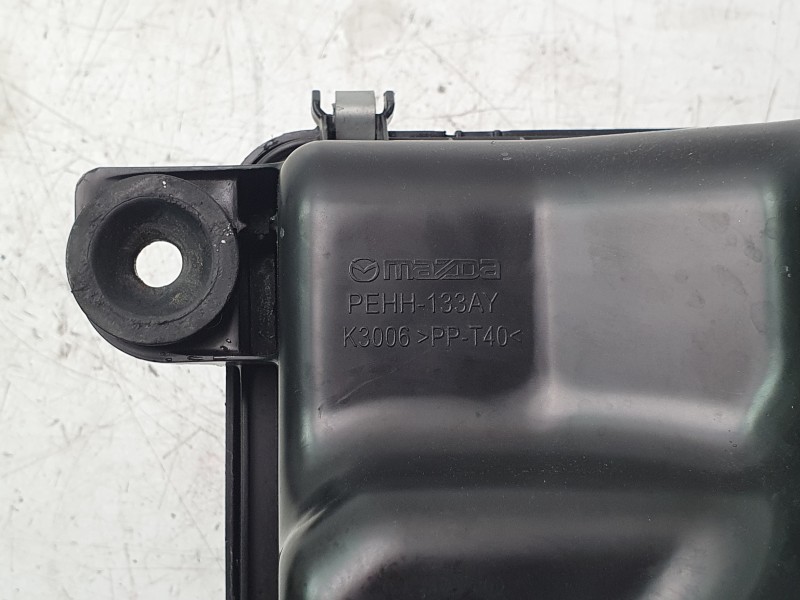 Recambio de caja filtro aire para mazda cx-3 (dk) 2.0 skyactiv-g referencia OEM IAM PEHH133AY  