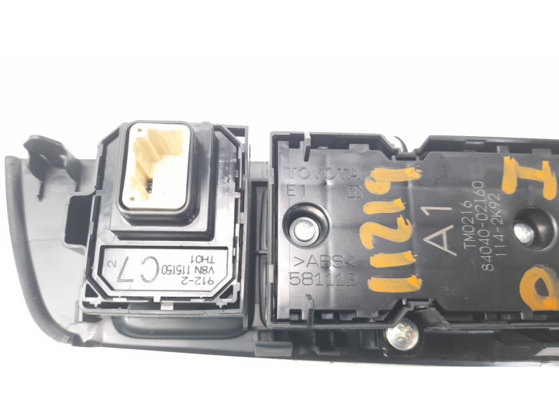 Recambio de mando elevalunas delantero izquierdo para toyota corolla (e21) referencia OEM IAM 8404002160  