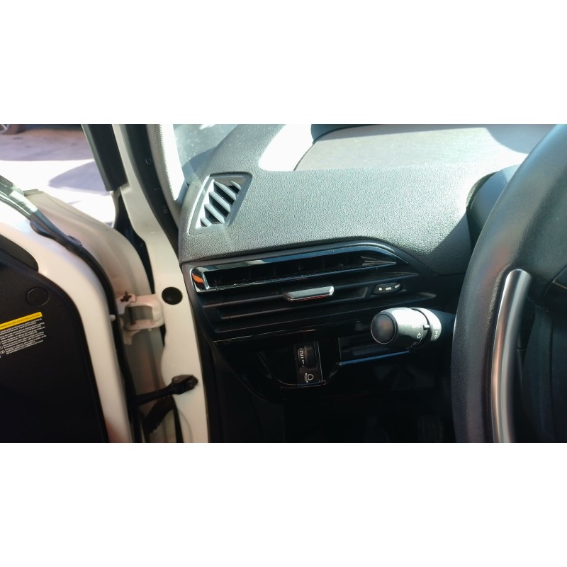 Recambio de aireador tablero instrumentos superior izquierdo para citroën c4 picasso ii 1.6 bluehdi 120 referencia OEM IAM   