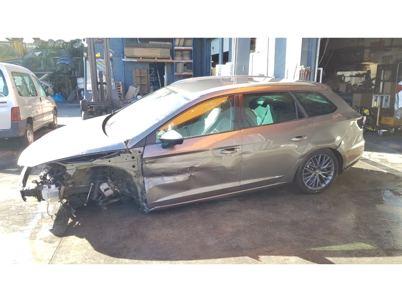 seat leon st (5f8) del año 2016